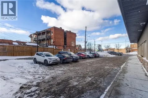 1096 Barton Street East Hamilton ON L8H 2V1