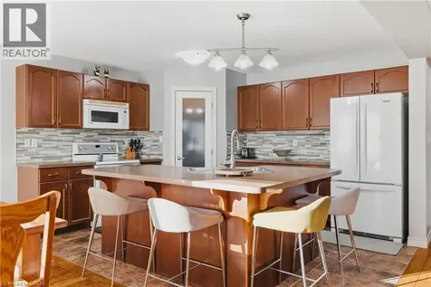 23 Doon Creek Street Kitchener ON N2R 0B4