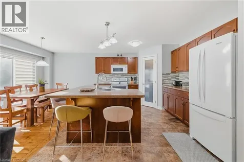 23 Doon Creek Street Kitchener ON N2R 0B4