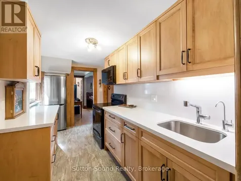 155 5th A Street East Owen Sound ON N4K 1C4