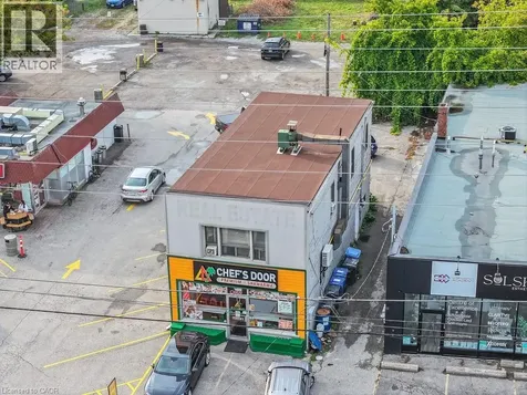 723 Lakeshore Road East Mississauga ON L5G 1J7