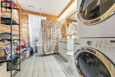 815 Pembroke Street West Pembroke ON K8A 5P5