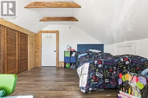 815 Pembroke Street West Pembroke ON K8A 5P5