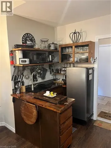 56 King Street West Dundas ON L9H 1T8