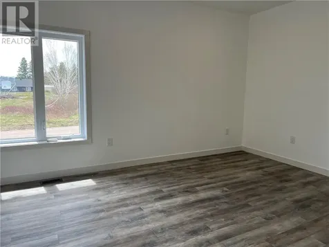 6 Parkview Street St. Charles ON P0M 2W0