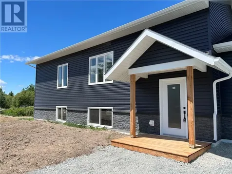 6 Parkview Street St. Charles ON P0M 2W0