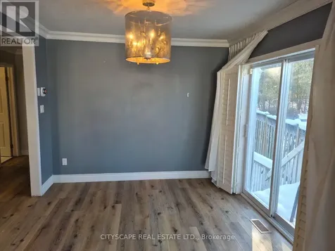 60 Castlewood Place Cambridge ON N1R 8K6