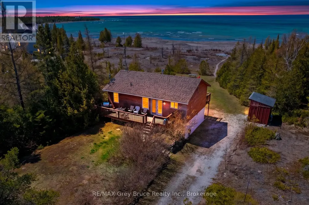 798 Dorcas Bay Road Northern Bruce Peninsula ON N0H 2R0