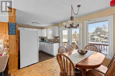 798 Dorcas Bay Road Northern Bruce Peninsula ON N0H 2R0