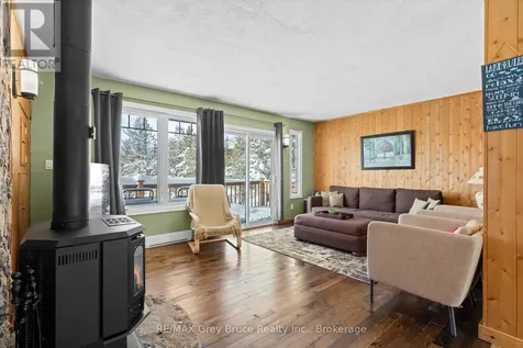 798 Dorcas Bay Road Northern Bruce Peninsula ON N0H 2R0
