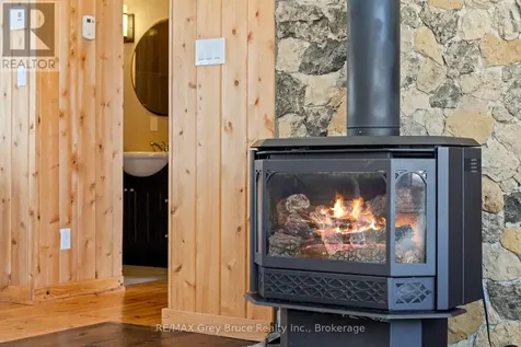 798 Dorcas Bay Road Northern Bruce Peninsula ON N0H 2R0