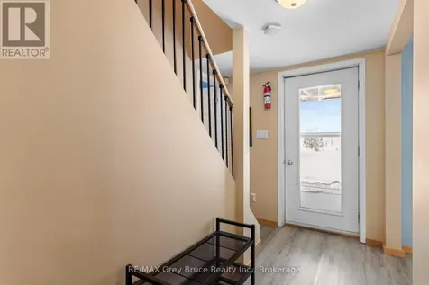798 Dorcas Bay Road Northern Bruce Peninsula ON N0H 2R0