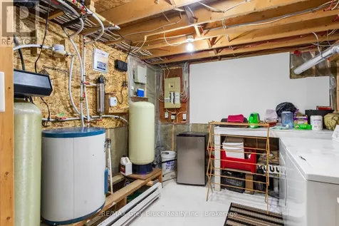 798 Dorcas Bay Road Northern Bruce Peninsula ON N0H 2R0