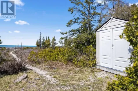 798 Dorcas Bay Road Northern Bruce Peninsula ON N0H 2R0