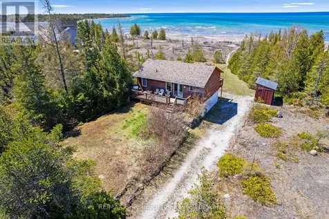 798 Dorcas Bay Road Northern Bruce Peninsula ON N0H 2R0