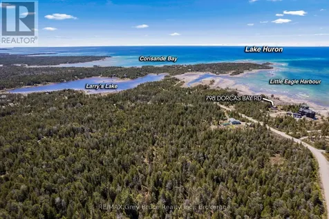 798 Dorcas Bay Road Northern Bruce Peninsula ON N0H 2R0