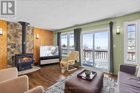 798 Dorcas Bay Road Northern Bruce Peninsula ON N0H 2R0