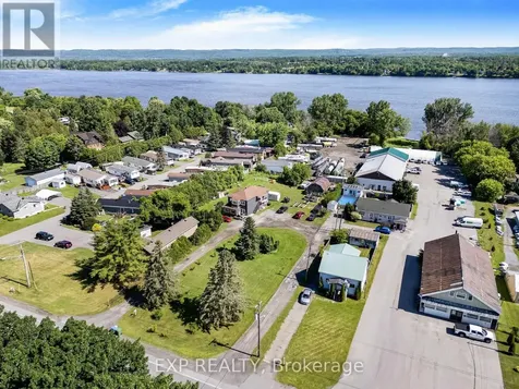 309-313 Front Road Hawkesbury ON K6A 2T1