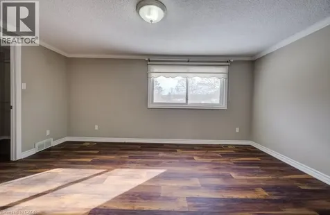 54 Nicklaus Drive Hamilton ON L8K 6H3