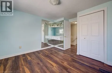 54 Nicklaus Drive Hamilton ON L8K 6H3