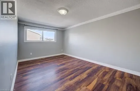 54 Nicklaus Drive Hamilton ON L8K 6H3