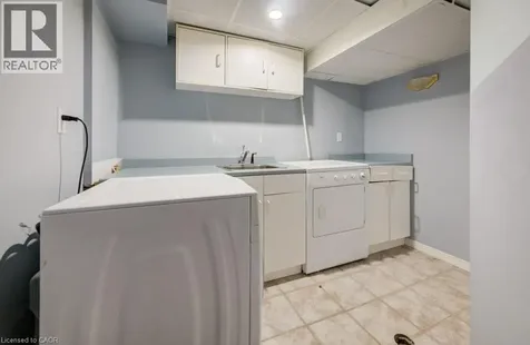 54 Nicklaus Drive Hamilton ON L8K 6H3