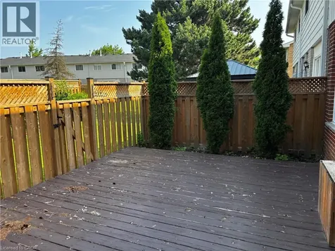 54 Nicklaus Drive Hamilton ON L8K 6H3