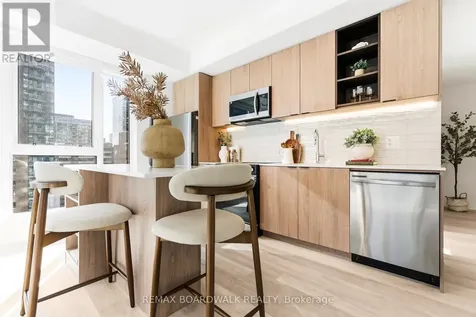 391 Slater Street Ottawa ON K1R 0G7
