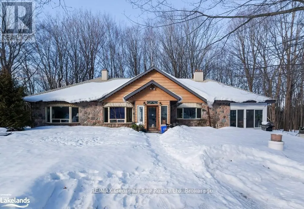 9513 County Rd 93 Road Northeast Midland ON L4R 5K6