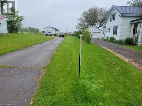 88 Erie Avenue North Fisherville ON N0A 1G0