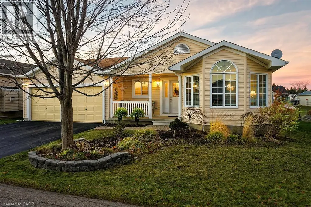 156 Gracehill Crescent Freelton ON L8B 1A5