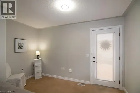 156 Gracehill Crescent Freelton ON L8B 1A5