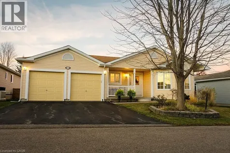 156 Gracehill Crescent Freelton ON L8B 1A5