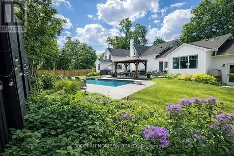 320 Whitmore Drive Waterloo ON N2K 1X4