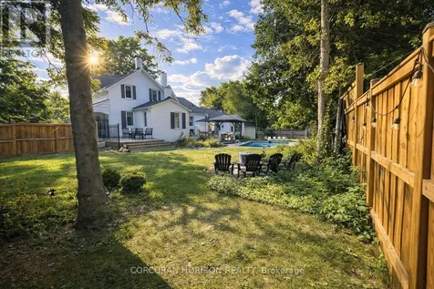 320 Whitmore Drive Waterloo ON N2K 1X4