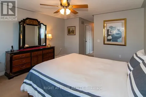 156 Gracehill Crescent Hamilton ON L8B 1A5