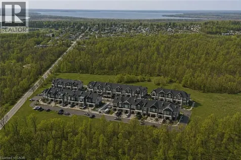 613 Helena Street Fort Erie ON L2A 4K2