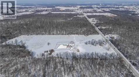 613 Helena Street Fort Erie ON L2A 4K2