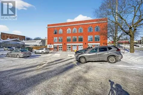 133 King Street West Brockville ON K6V 6Z1