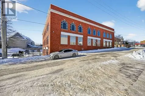 133 King Street West Brockville ON K6V 6Z1