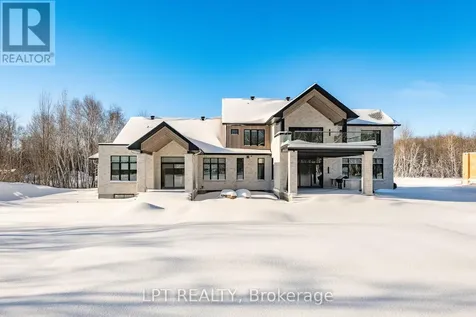 4508 Caballero Avenue Ottawa ON K4M 0A7