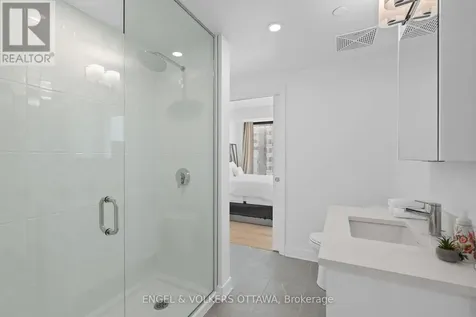180 George Street Ottawa ON K1N 0G8