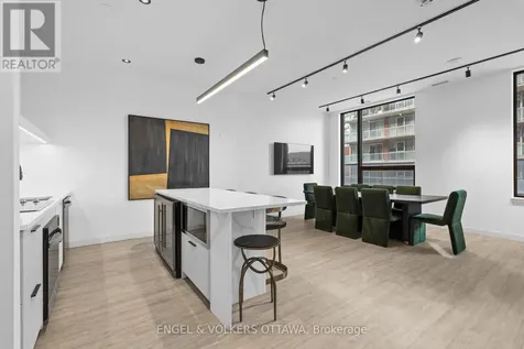 180 George Street Ottawa ON K1N 0G8
