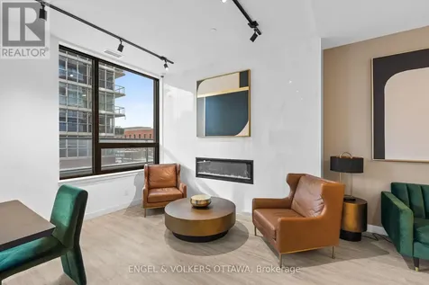 180 George Street Ottawa ON K1N 0G8