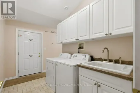 51 Applewood Drive Brighton ON K0K 1H0