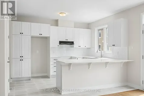 948 Seagrave Lane Ottawa ON K0A 2Z0