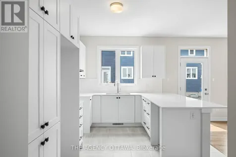 948 Seagrave Lane Ottawa ON K0A 2Z0