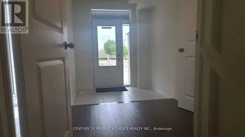 161 Blick Crescent Aurora ON L4G 4A7
