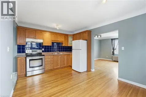 97 Connaught Avenue South Hamilton ON L8M 3C4