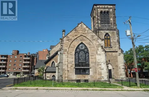 16 West Avenue South Hamilton (stinson) ON L8N 2S1